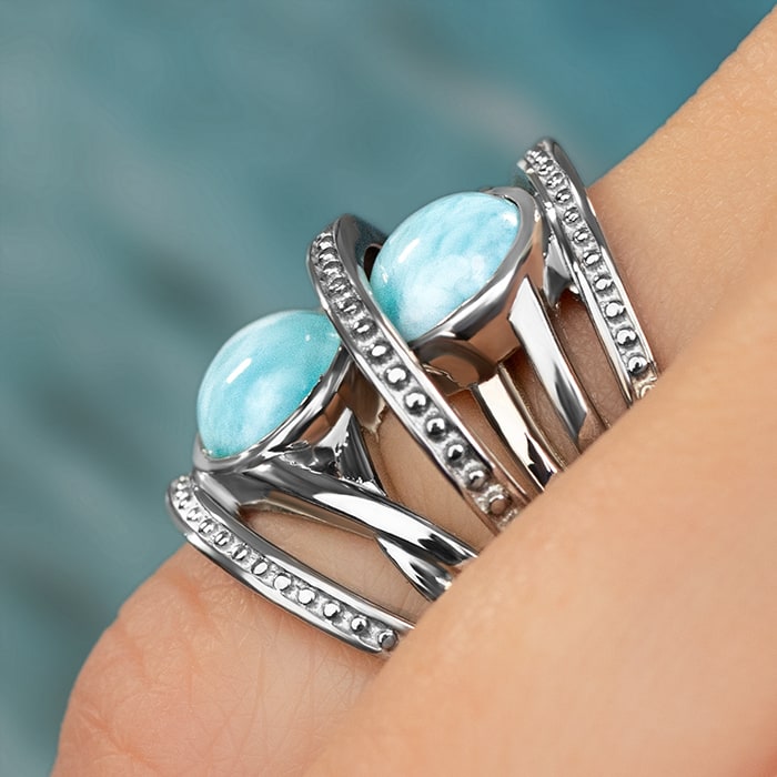 Crossover ring in Sterling silver with larimar