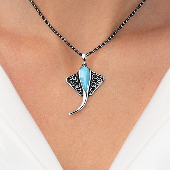 Stingray Necklace in Sterling Silver