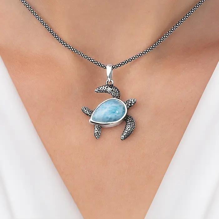 Turtle Pendant Honu with Larimar