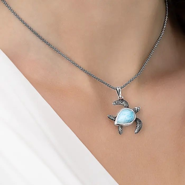 Turtle Pendant Honu with Larimar